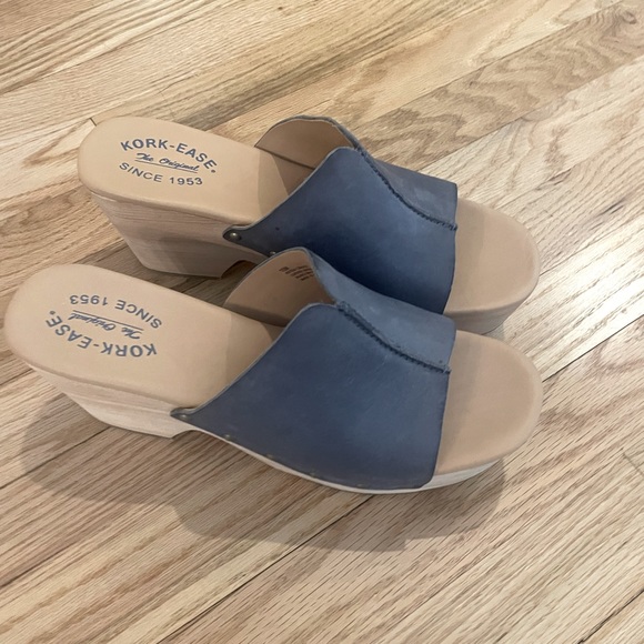 Kork-Ease wedges size 10M - Picture 2 of 5